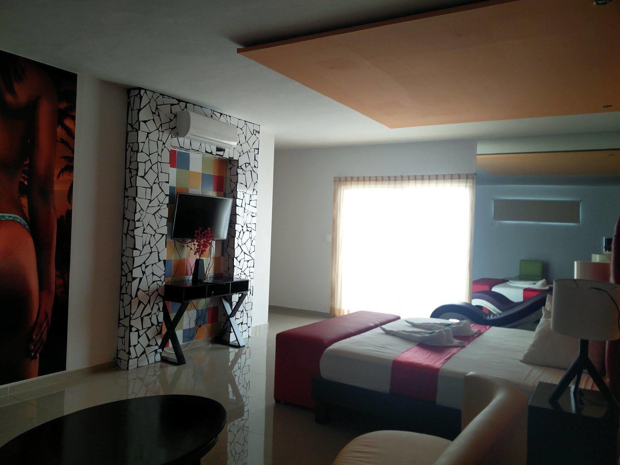 Vita Love Hotel Mérida Kültér fotó